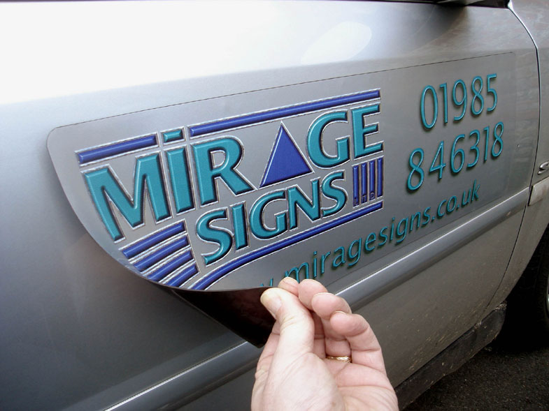 magnetic vehicle signs